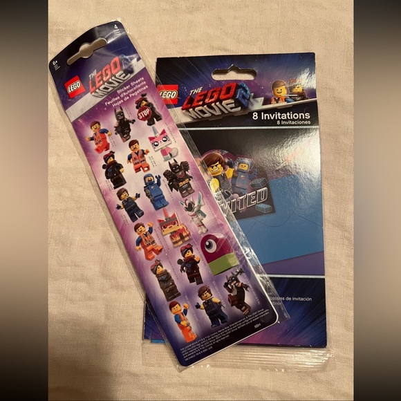 The Lego Movie 8 Invitations & Sticker Sheets - Picture 1 of 6